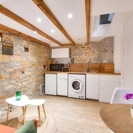Duplex Near Croix Rousse Лион